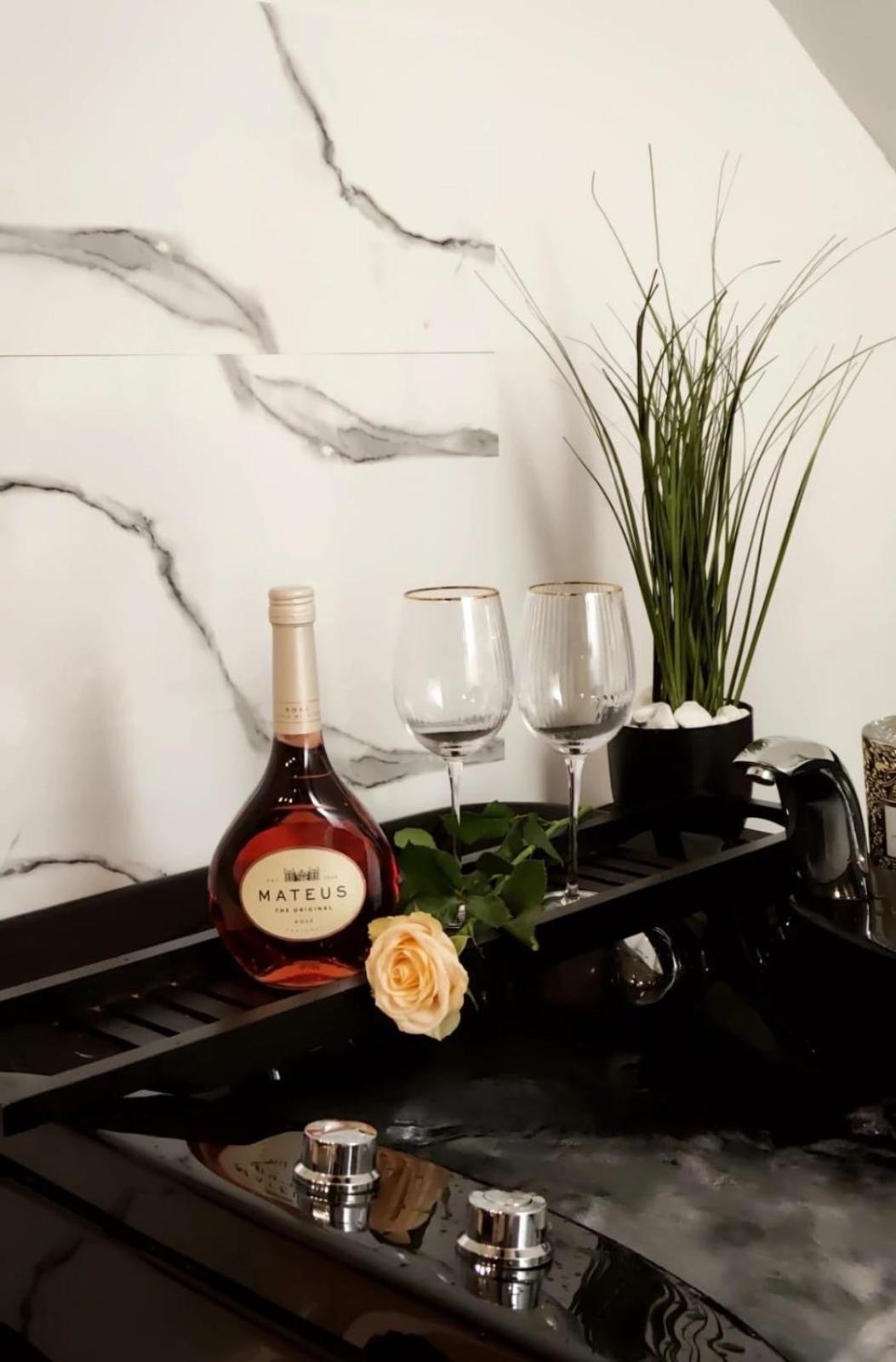 Logement Romantique Et Cosy Charleroi Exteriér fotografie